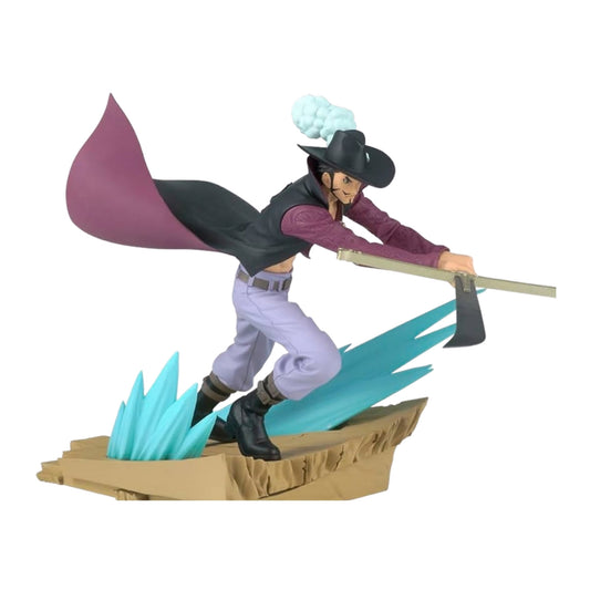 Figura Dracule Mihawk Senkozekkei 12 cm de One Piece, vista de frente com base de efeitos