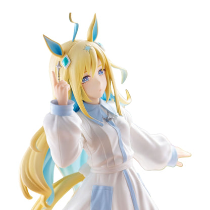 Figura Neo Universe Trio-Try-iT 22 cm de Uma Musume Pretty Derby, plano aproximado de lado